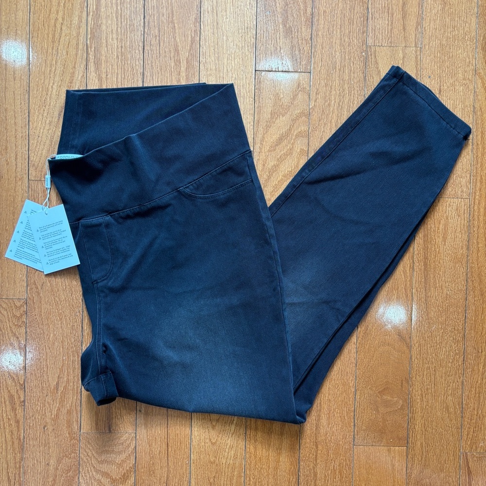 Black Seraphine Maternity leggings